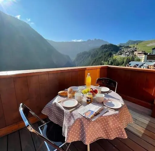 Апартаменты 1650 Cosy 6 Personnes